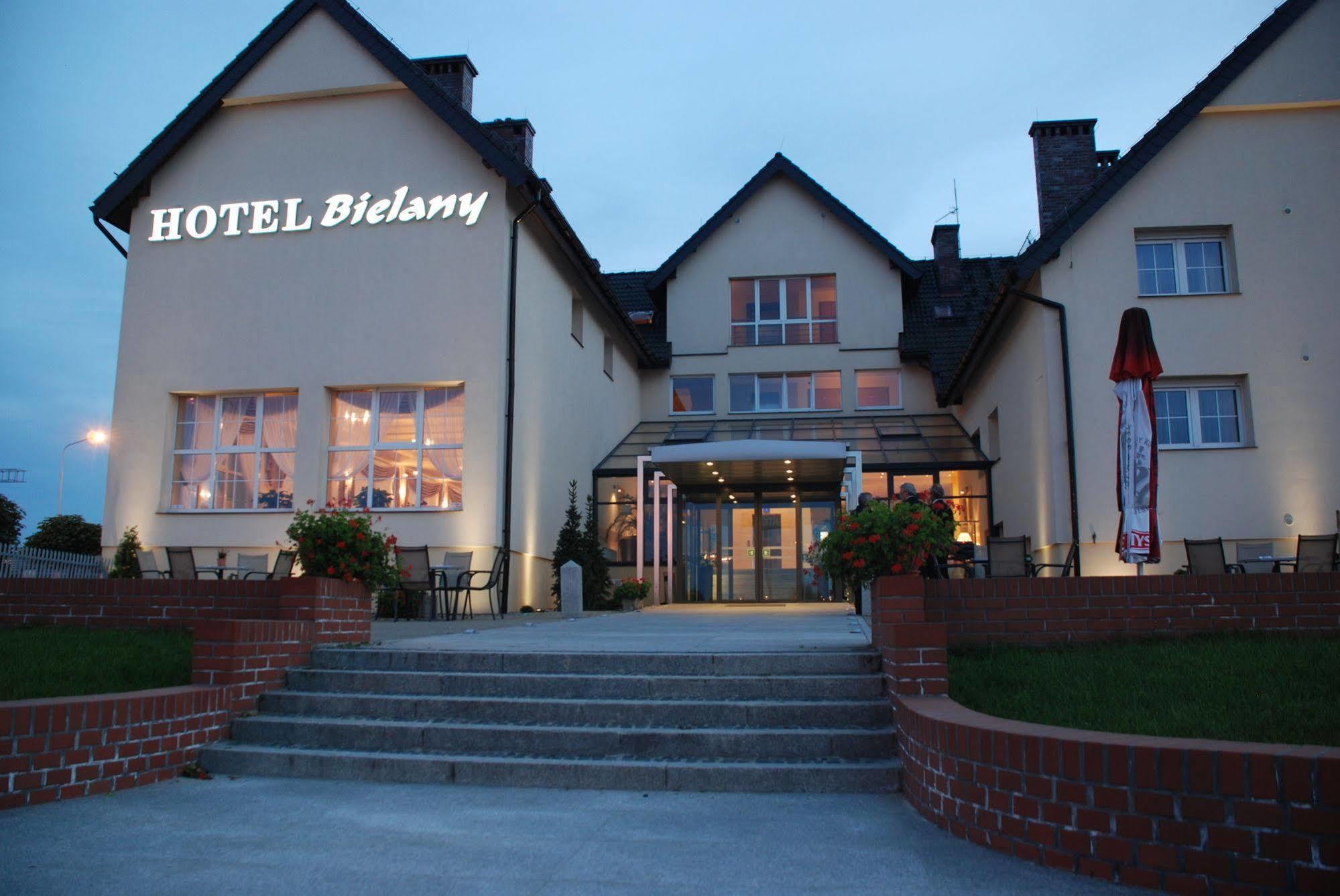 Bielany Wrocławskie Hotel Bielany מראה חיצוני תמונה