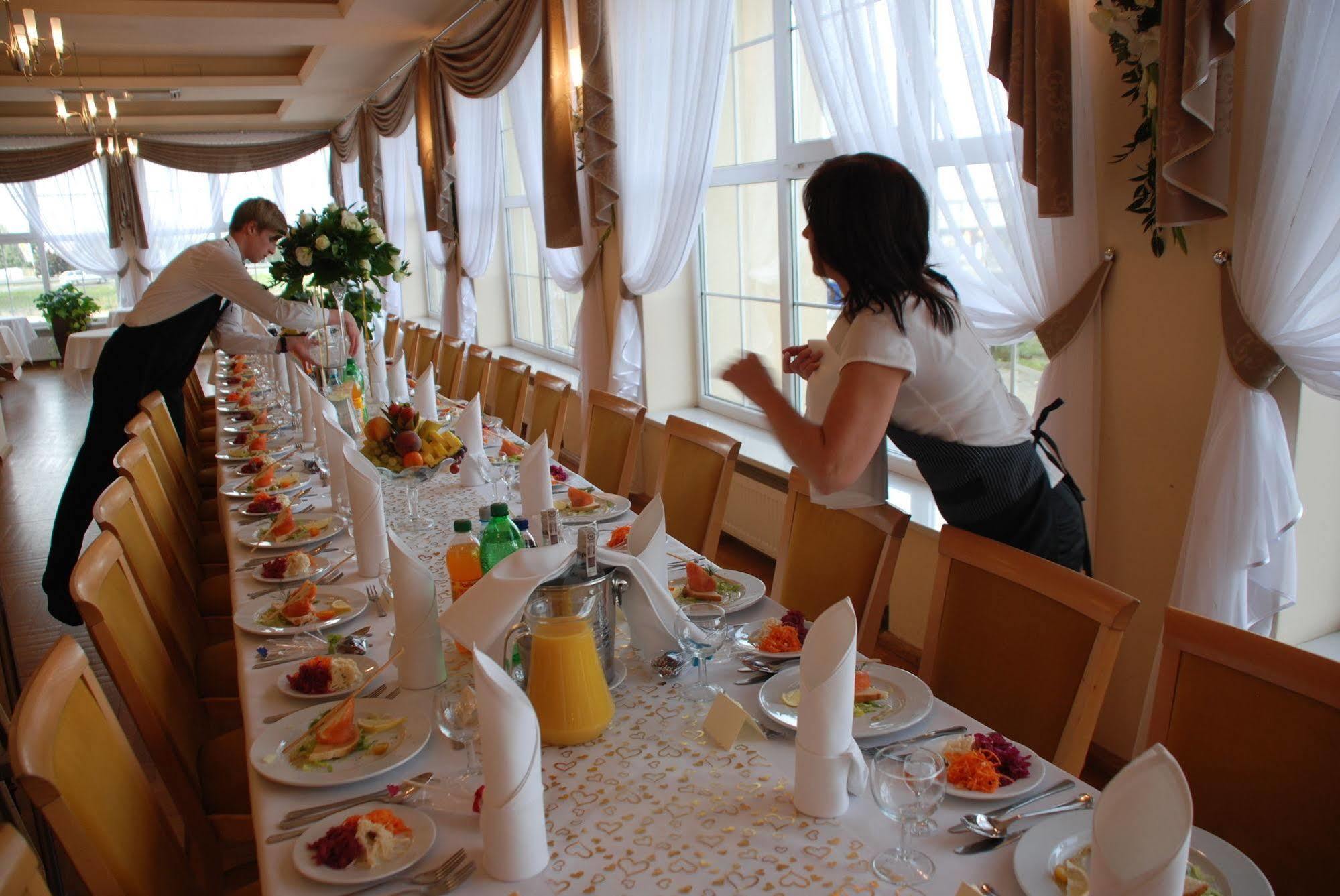 Bielany Wrocławskie Hotel Bielany מראה חיצוני תמונה